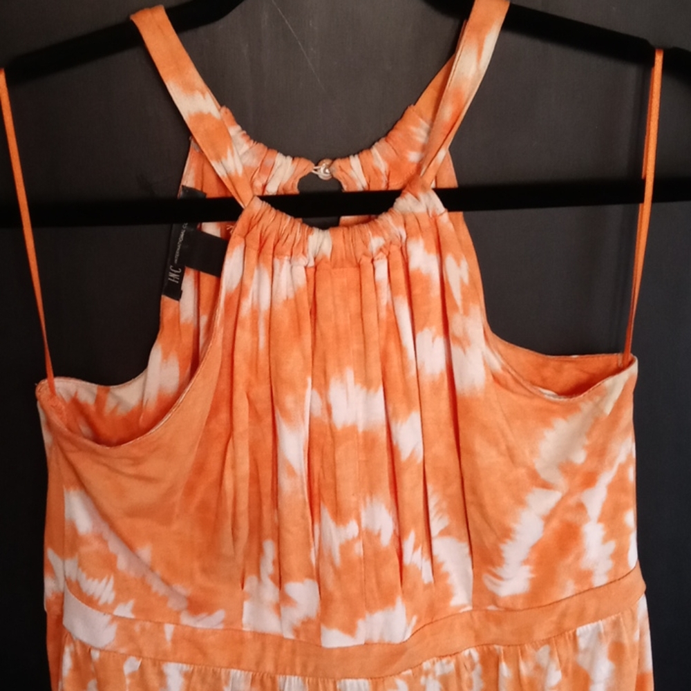 Final Sale! Vintage, Halter dress,! Size small. - Picture 2 of 5